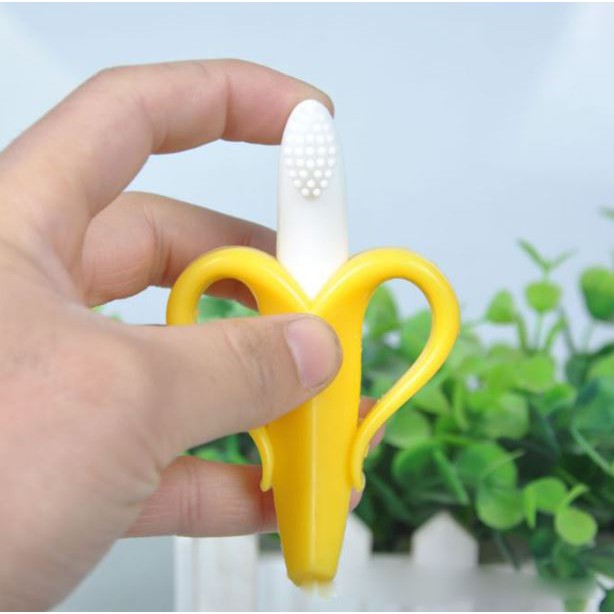 Gặm nướu cho bé ngứa lợi mọc răng tập nhai chất liệu Silicone an toàn hình quả chuối banana (Mỹ) GNUOU02 GTT