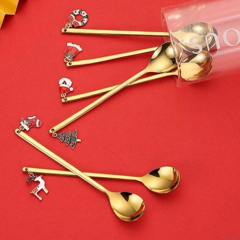 Bộ 4 thìa phong cách NOEL kèm hộp siêu xinh