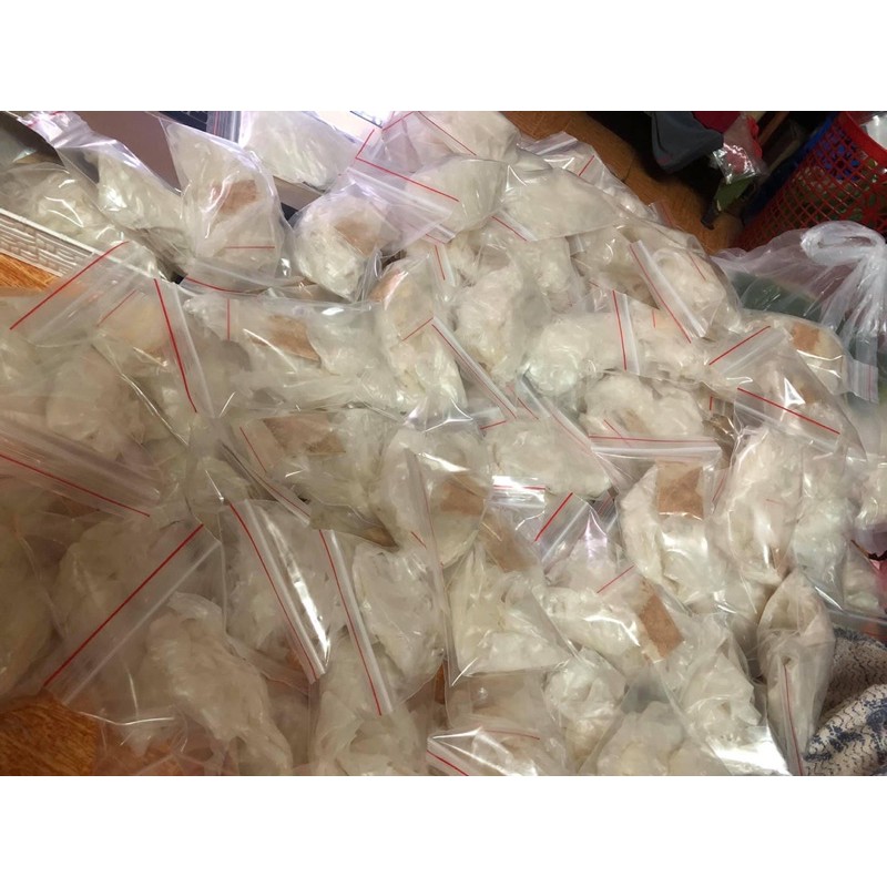 Bánh tráng phơi sương muối tôm nhuyễn