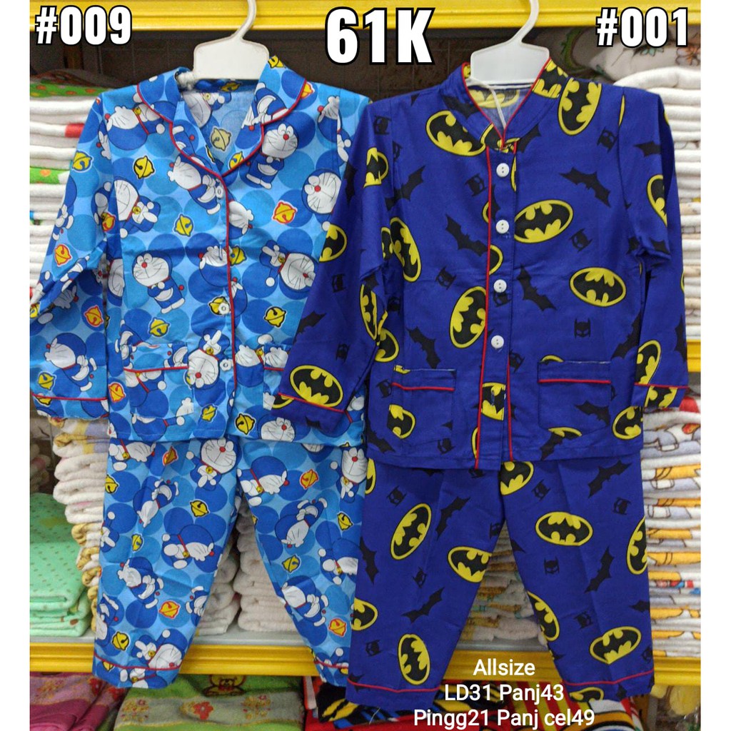 Áo Choàng Ngủ 001 Batman 009 Doraemon 011 Tayo Cho Bé