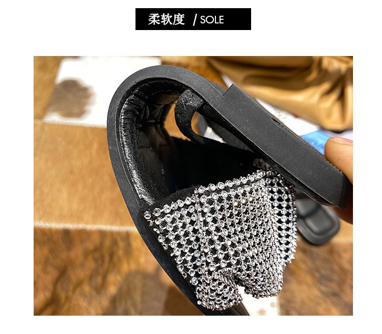 Giày Xăng Đan Nữ Quai Ngang Đế Bằng Thời Trang | BigBuy360 - bigbuy360.vn