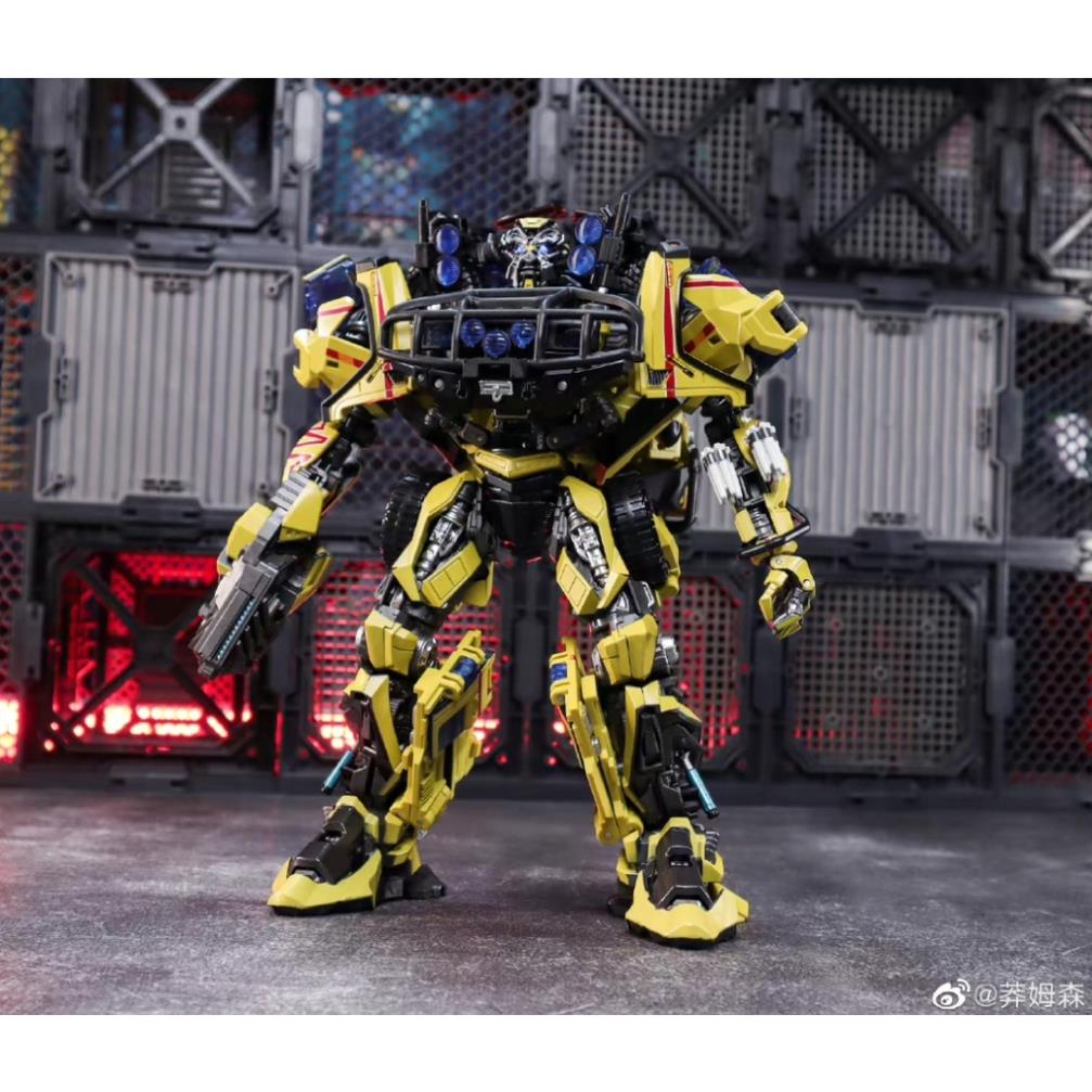 Mô hình transformers T11 Ratchet T-11 - MPM11KO Oversized