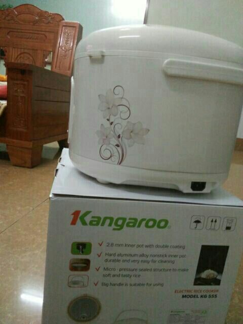 Nồi cơm điện kangaroo kg555 1,8L ( bảo hành chính hãng toàn quốc 12 tháng)