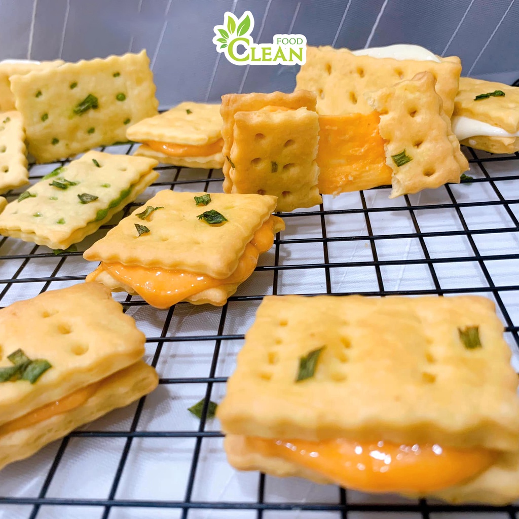 Bánh Quy Hành Kẹp Phô Mai CleanFood 500g