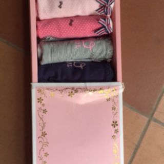 Quần chíp xuất khẩu 5chiếc/ hộp.