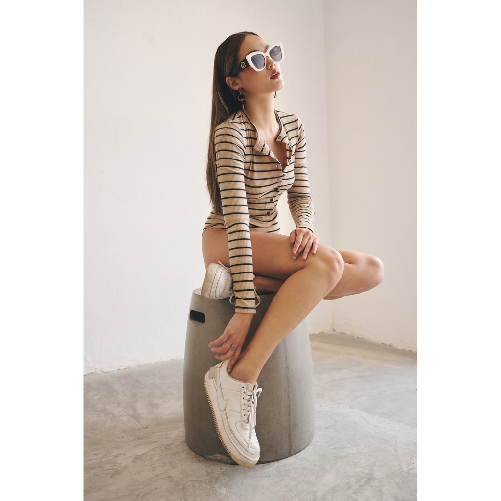 NARCOTICS. Mia Bodysuit - bodysuit tay dài cúc gài | BigBuy360 - bigbuy360.vn