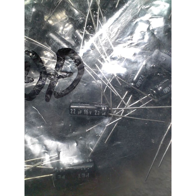 10 tụ 10uf/35v hoặc 22uf/16v Nichicon chính hãng . Mới .