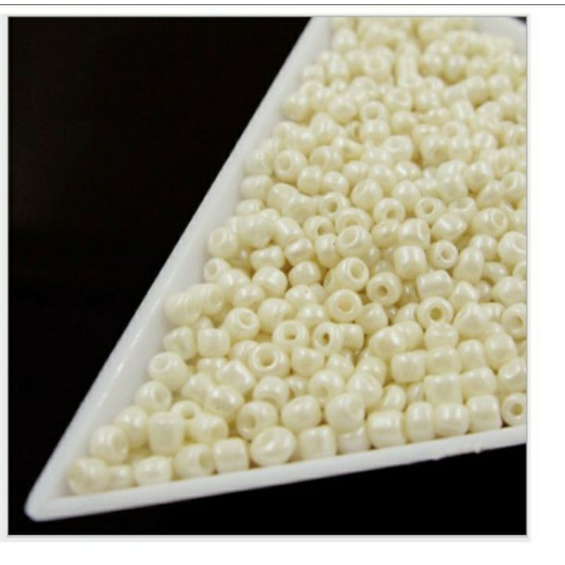 10gam Hạt cườm đại đủ màu size 3mm