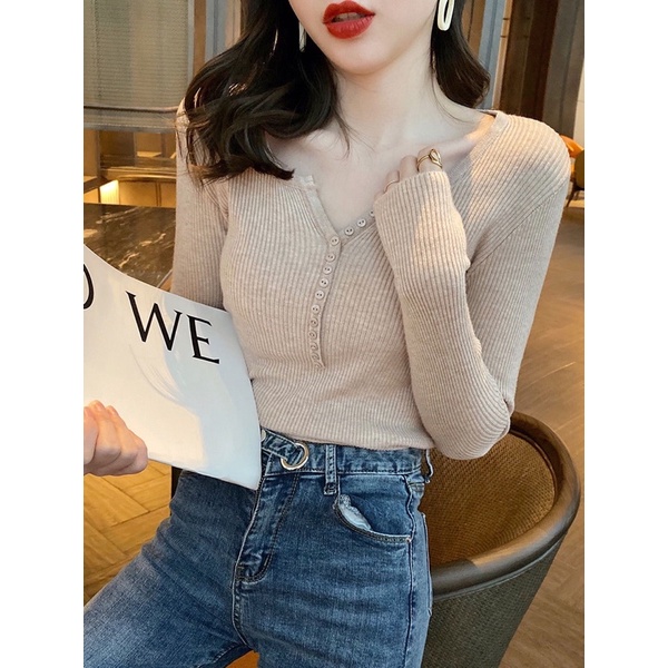 Áo len dài tay cổ V đóng cúc freesize 40-70kg