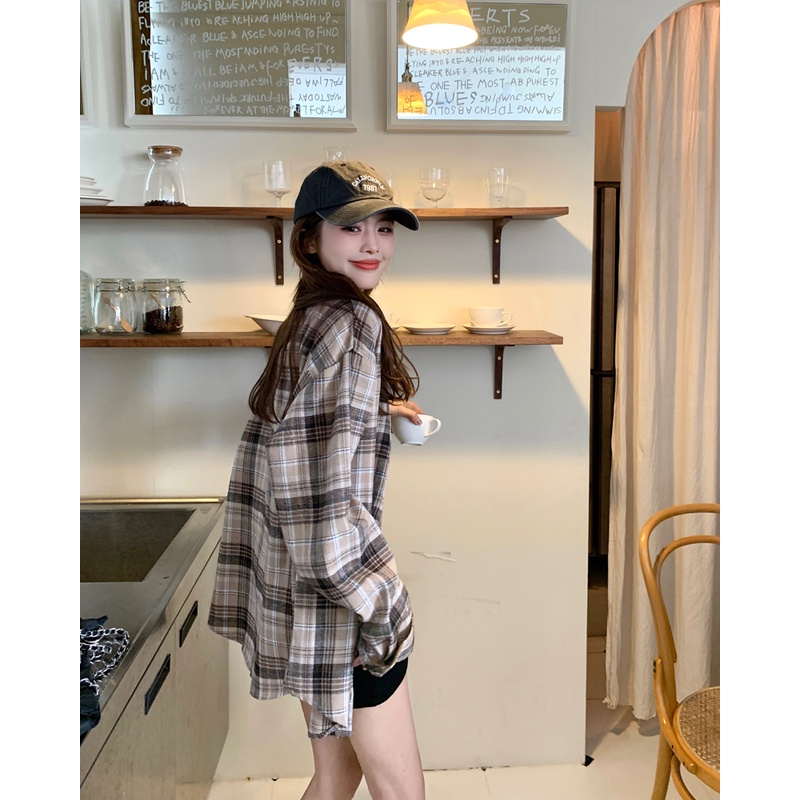 Áo Sơ Mi Nữ Ca Rô Dài Tay Cổ Bẻ Form Dài Rộng Thời Trang Hàn