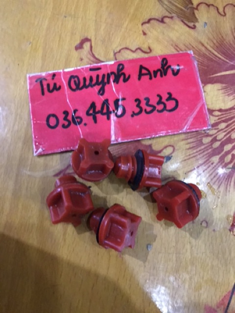 Nút nắp bình ắc quy đồng nai, 28, N30 đã qua sử dụng