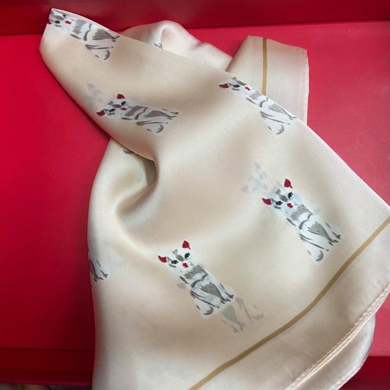 Khăn turban lụa vuông choàng cổ size 60x60cm thanh lịch phong cách nữ tính đa năng dùng làm áo yếm in hình con mèo