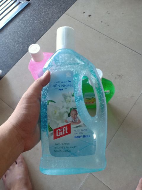 Nước Lau Sàn GIFT Đậm Đặc chai 1 lít- Được chọn hương