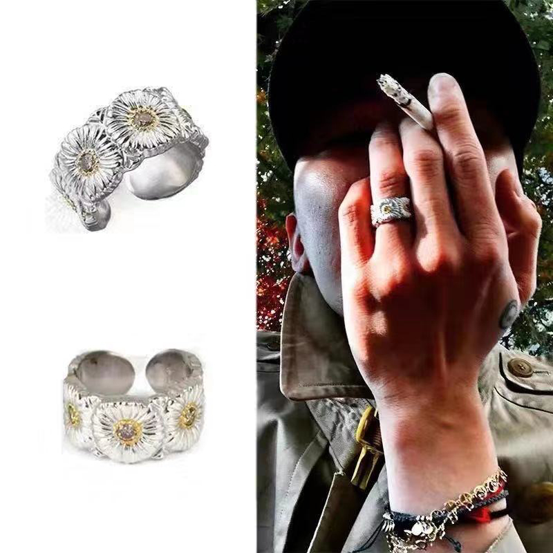 Nhẫn Hình Hoa Cúc Nhỏ Đính Đá Kiểu Hàn Quốc Xinh Xắn 19183