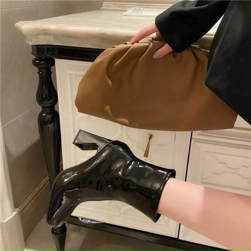 Bốt nữ cao gót chất da bóng màu đỏ, đen, kem | BigBuy360 - bigbuy360.vn