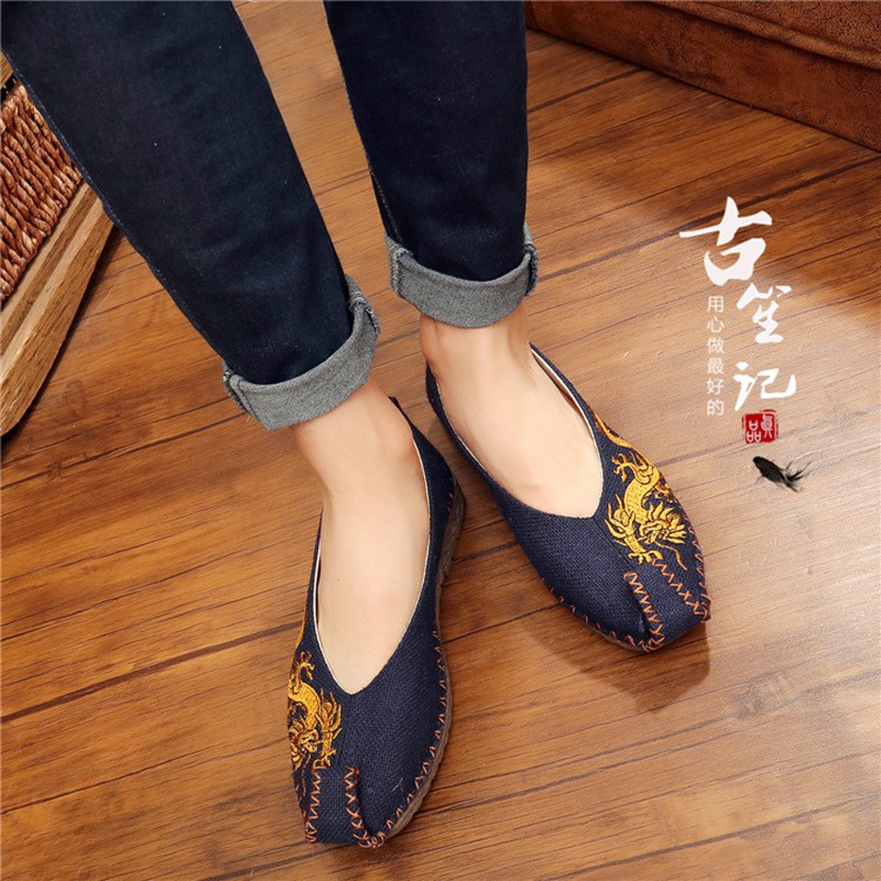 GIẦY VẢI NAM THÊU HÌNH (mẫu mới nam 2018) | BigBuy360 - bigbuy360.vn