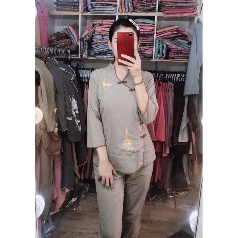 MẨU CỔ TÀU CÀI XÉO