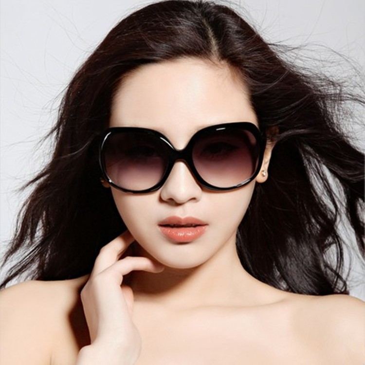 XÃ KHO- Mắt Kính Râm Trời Trang Nữ