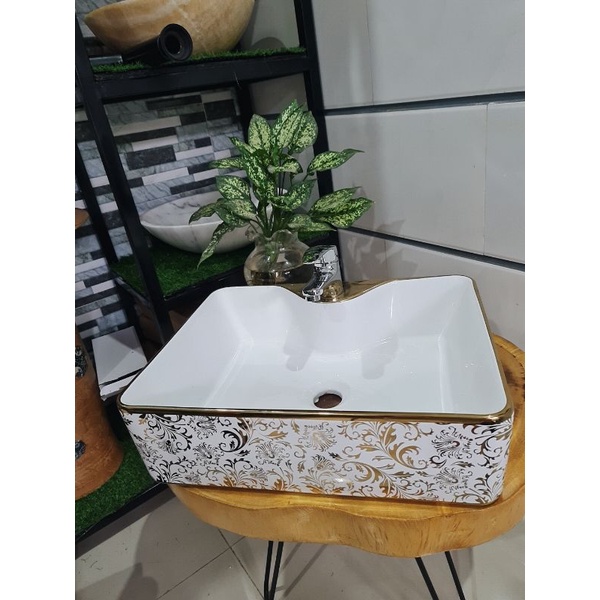 Lavabo sứ họa tiết hoa cao cấp
