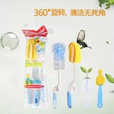 Set 4 Dụng Cụ Cọ Rửa Bình Sữa Và Cốc Chén