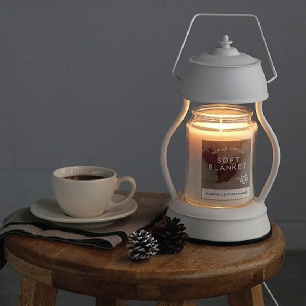 Đèn đốt nến phong cách cổ điện trang nhã - giúp nến toả hương tốt và an toàn hơn khi để qua đem