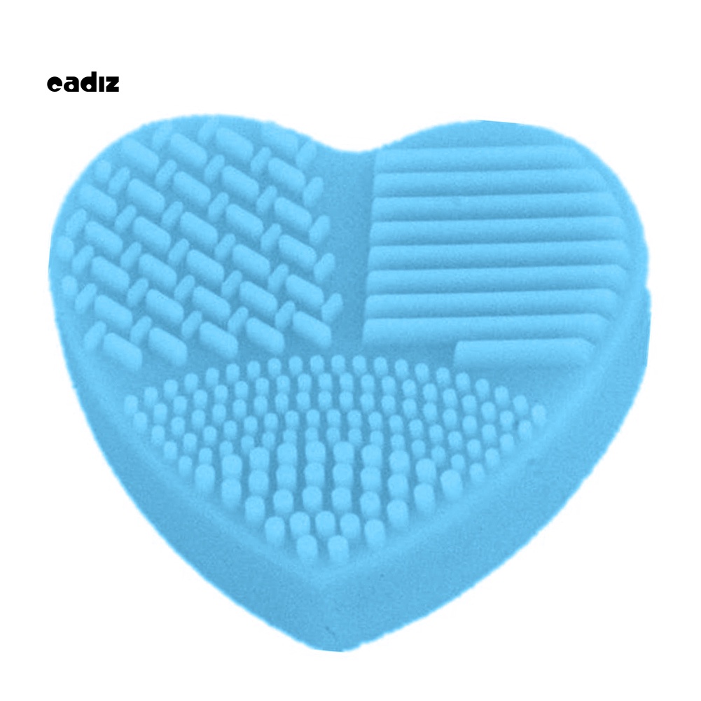 Miếng Silicone Vệ Sinh Cọ Trang Điểm Hình Trái Tim