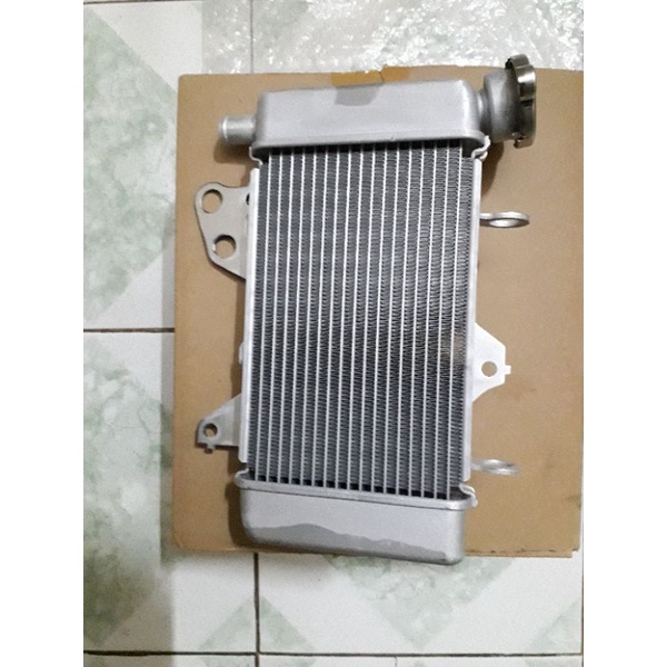 két nước (két tản nhiệt) winner zin new 100%