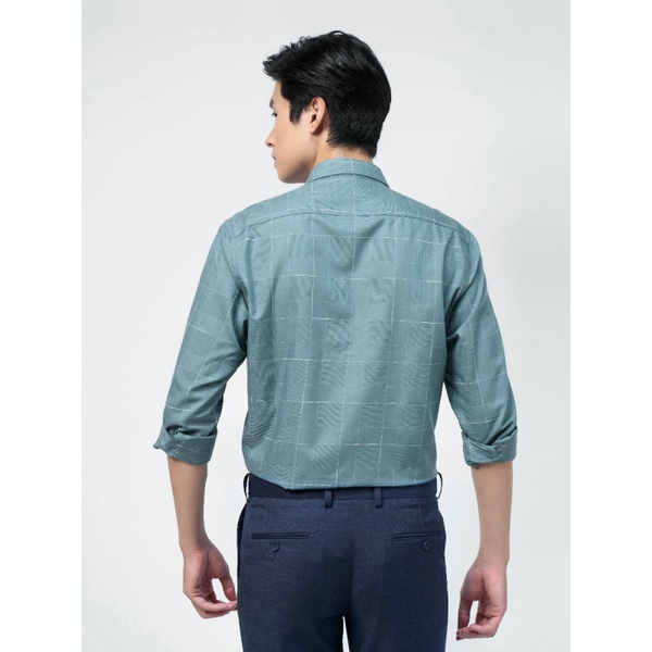 Áo sơ mi dài tay nam OWEN AS220789D công sở Vải Sợi Tre cao cấp Màu Xanh Đậm Kẻ Caro Trắng Dáng Ôm Tà Lượn Không Túi