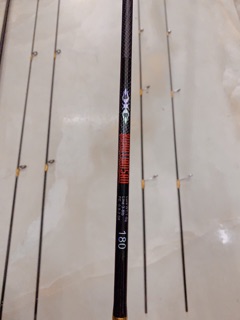Cần lure 2 ngọn đặc 1m8 và 1m98