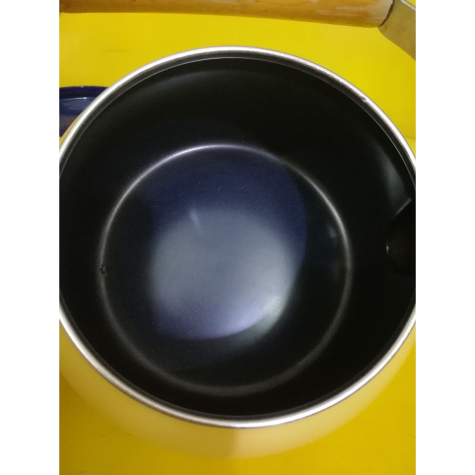 Ấm men nội địa Nhật (2.2L) (458), Dùng được bếp từ
