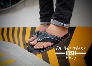 Dép Dr. Martens 2018