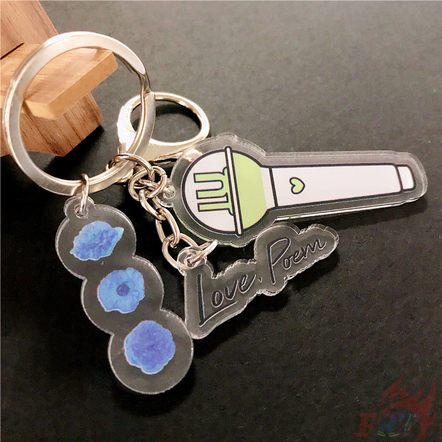 ❤ IU：Album《Love Poem》Keychains ❤ 1Pc KPop Superstar IU Lee Ji Eun Keychain Acrylic Single Side Printed KeyRing Pendant Gifts Fans Collection（IU Series 01 Keychain）