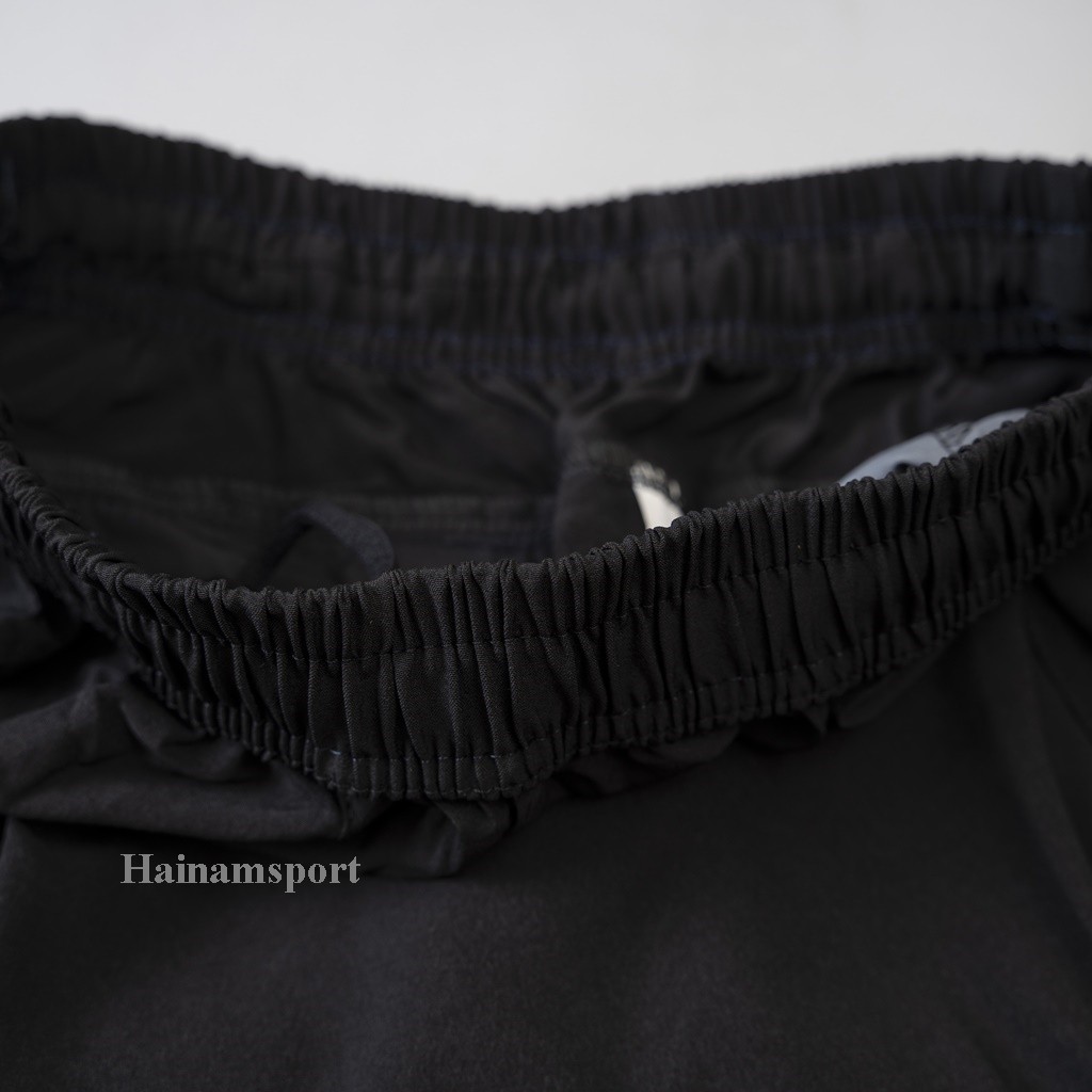 Quần đùi FULL màu đen, chất liệu vãi gió giãn phom 40-75kg | BigBuy360 - bigbuy360.vn