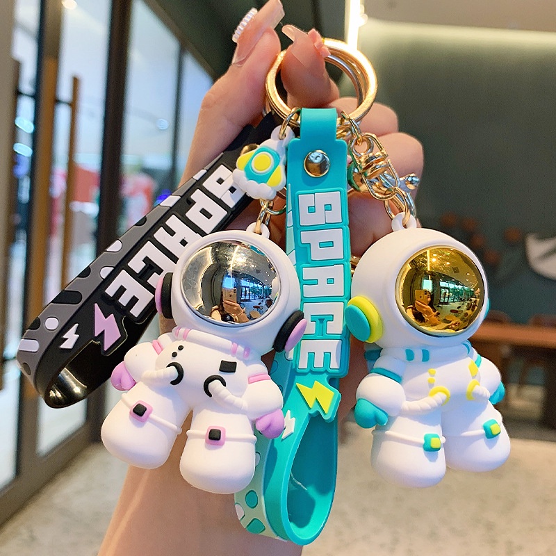 Móc Khóa Hình Phi Hành Gia Đa Màu - Phụ Kiện Gắn Túi Xách Cute