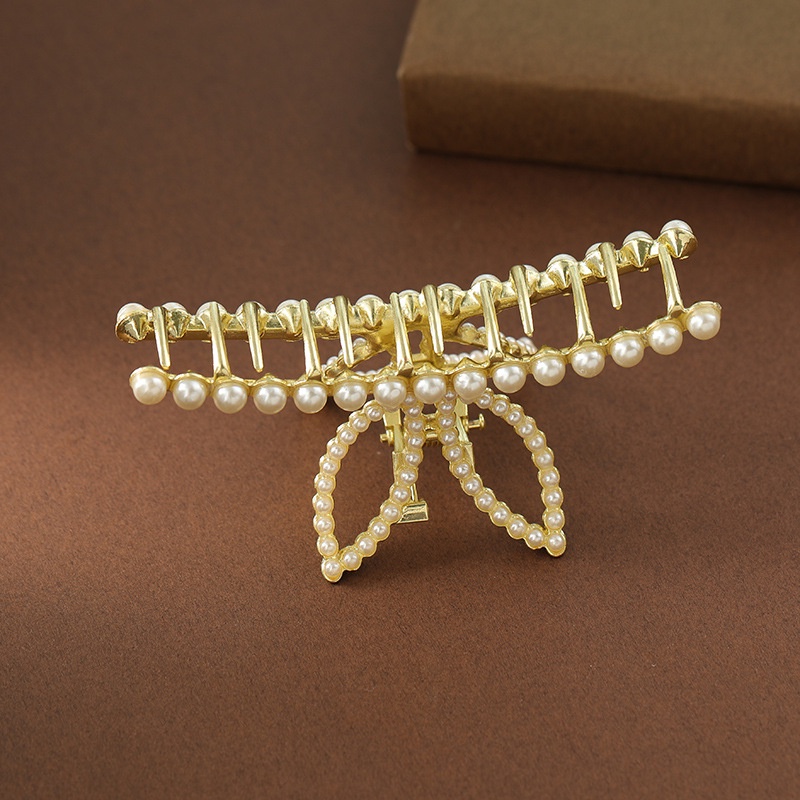 Kẹp Tóc Hình Tai Thỏ Đính Ngọc Trai Dễ Thương