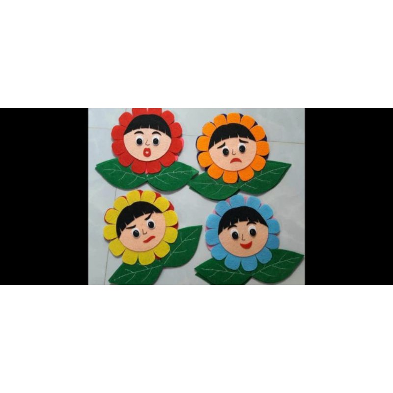 cảm xúc của bé