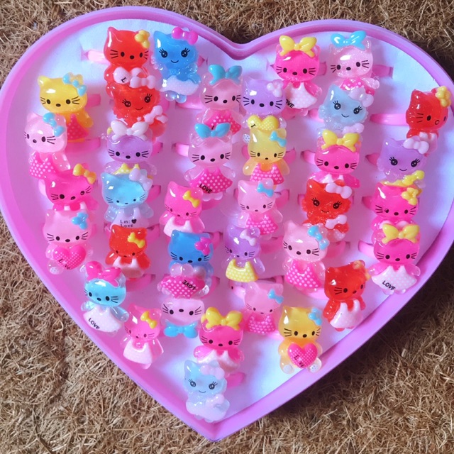 Hộp 36 nhẫn kitty cho bé yêu