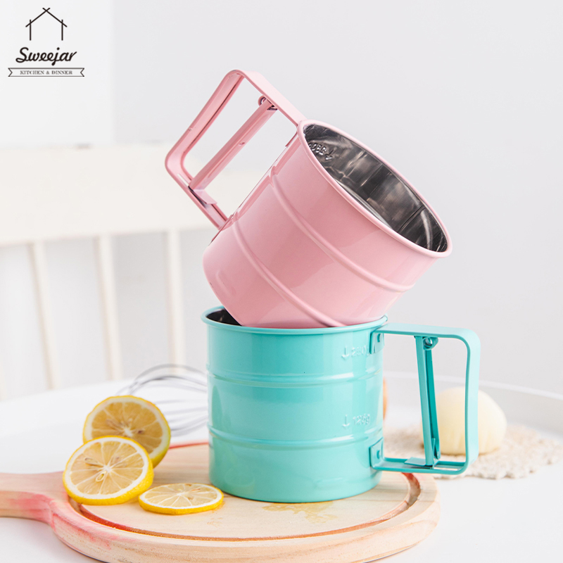 Cốc rây bột SWEEJAR có tay cầm sử dụng làm bánh chất liệu thép không gỉ cao cấp