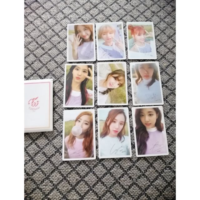 Set pre TWICE Lane 1