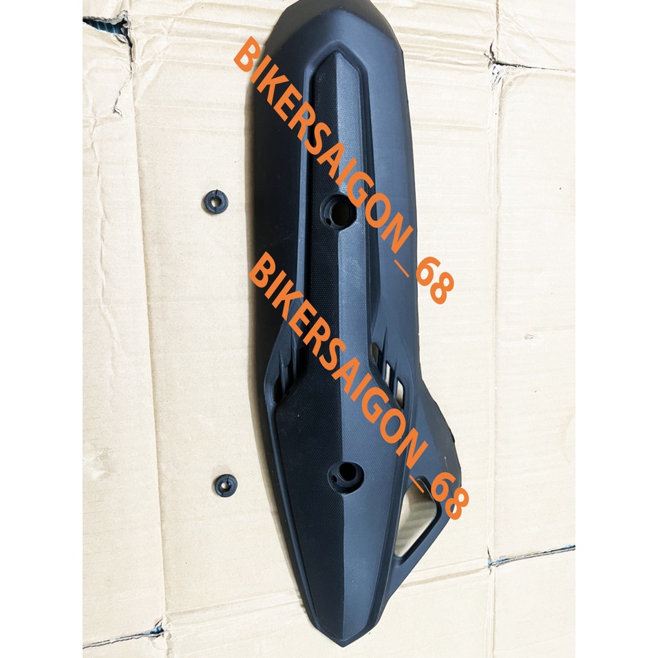 ỐP pô CLICK THÁI gắn trực tiếp được cho SH 2012 - 2016, AB 2007 - 2020 , vario nhựa đen cao cấp (combo 2 ron cao su )