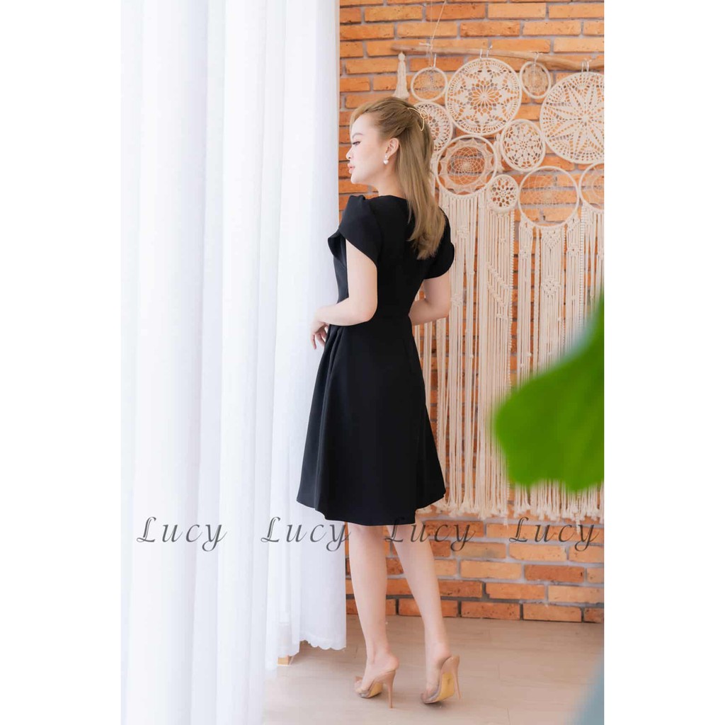 Đầm tuyết mưa + hoa cài 1906 Váy Lucy | BigBuy360 - bigbuy360.vn