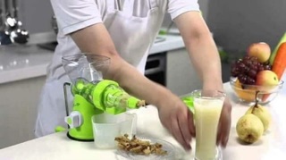 Máy ép hoa quả bằng tay