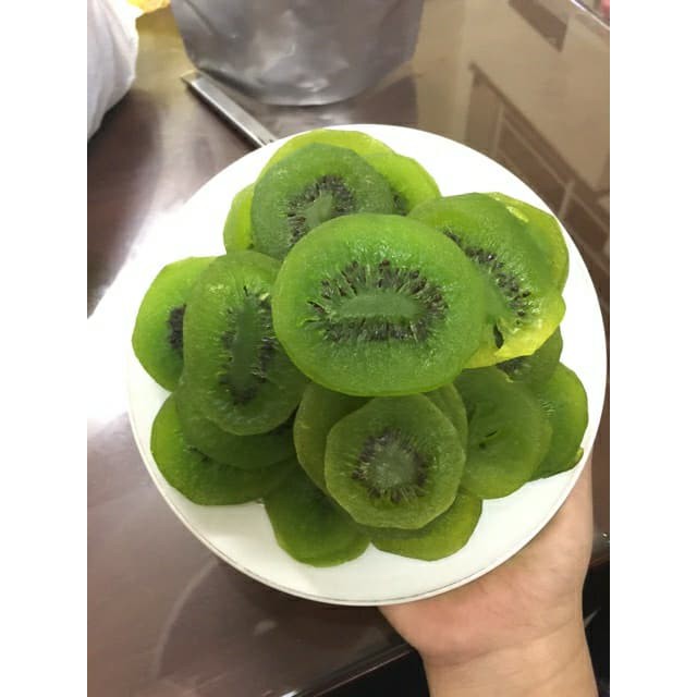 hủ PET-300gr kiwi sấy dẻo chua ngọt