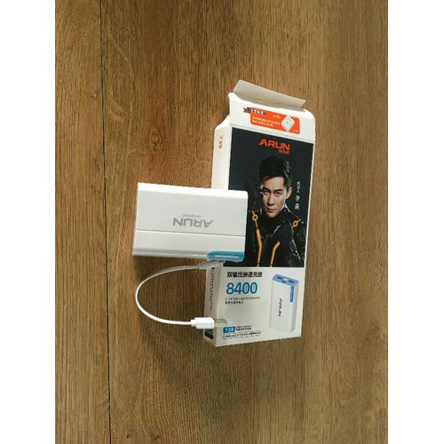 Pin sạc dự phòng Arun 8400mah