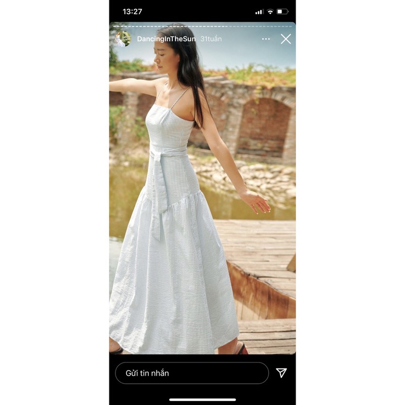 Đầm maxy dottie