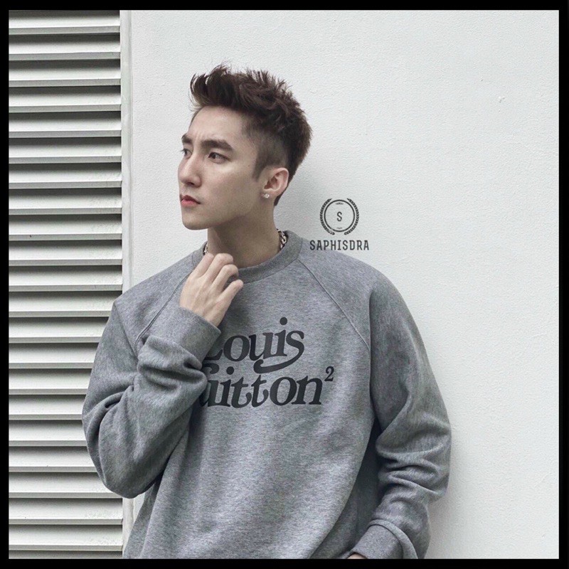 Áo Thun Sweater Tay Dài Cặp Đôi Nam Nữ Unisex Cao Cấp Áo Sweater Áo Phông Louis Vuitton Nam Nữ Form Rộng - Saphisdra | BigBuy360 - bigbuy360.vn