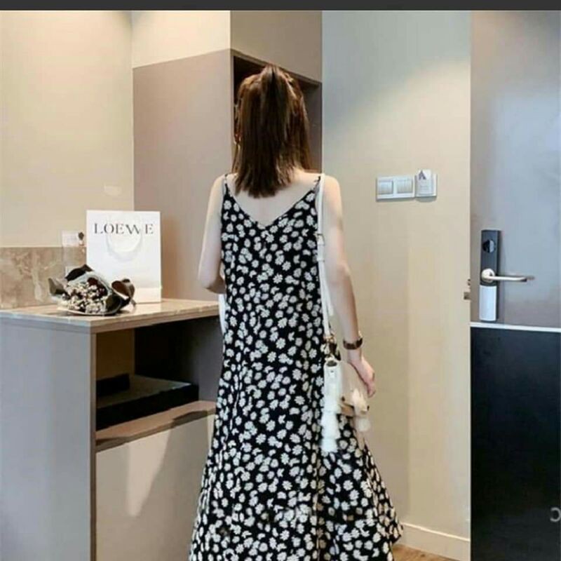 Váy hai dây maxi hoa cúc xã sale shock size L