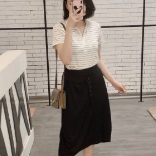 Áo phông kẻ cổ bẻ