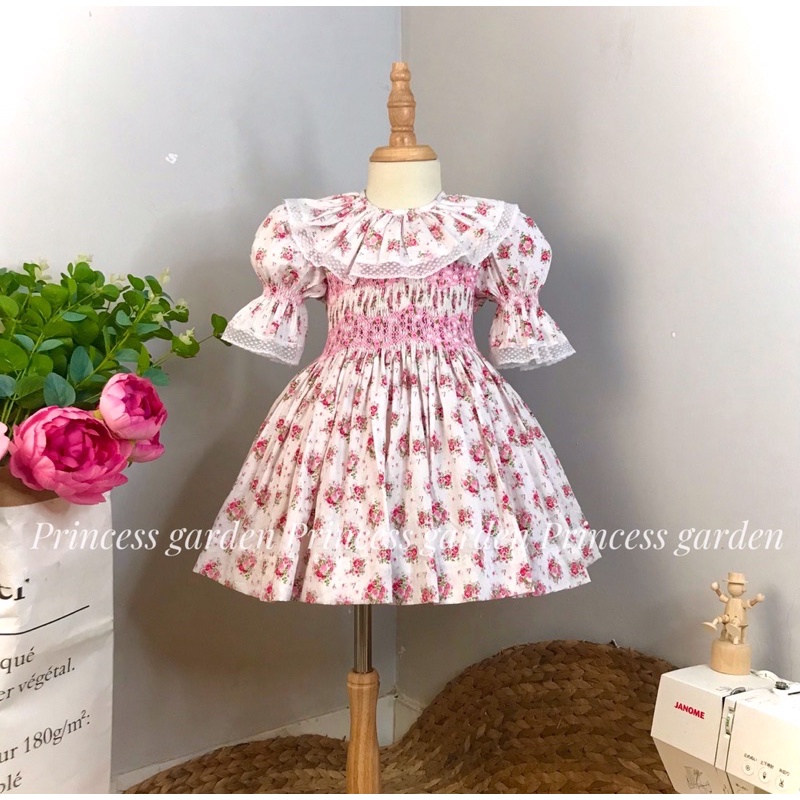 ĐẦM SMOCK HOA NHÍ