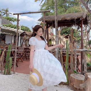 Váy trắng suông thêu hoa thắt nơ Stella Mayberoom